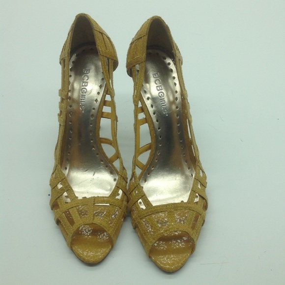 Mustard BCBGirls Heels - Picture 1 of 3